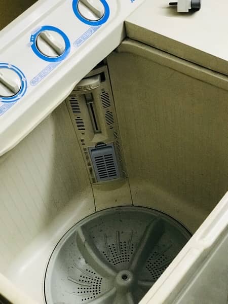 Haier Washing Machine model HWM 120 -AS 6