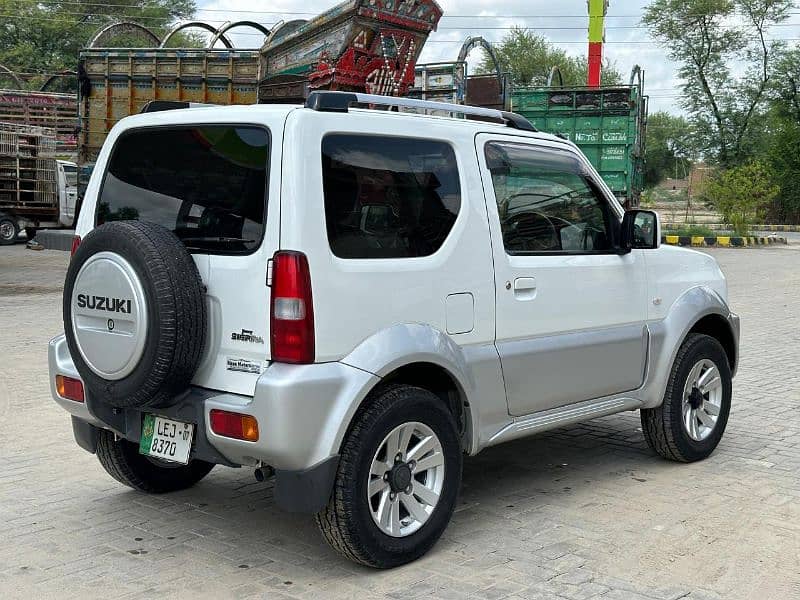 Suzuki Jimny 2007 10