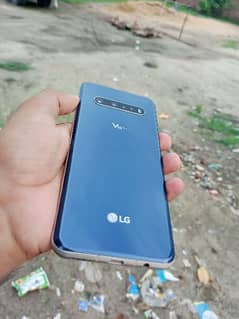 LG