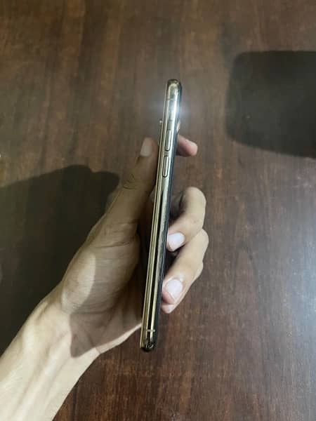 iphone xs 64gb non pta factory unlock urgent sale 3