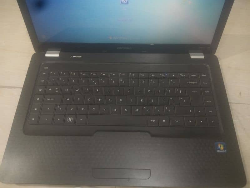 Compac Laptop 4GBRAM 128GB SSD URGENT SALE 7