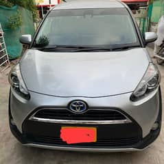 Toyota Sienta 2015 0