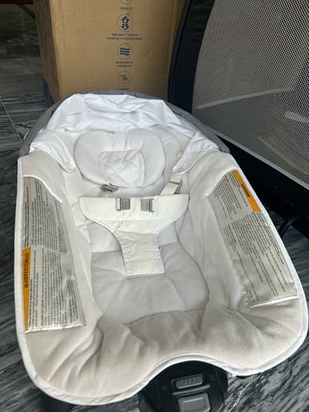 graco Imported baby cot, toddler bed and playard. newbornToToddler 2