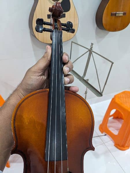 violin, good in condition. 2