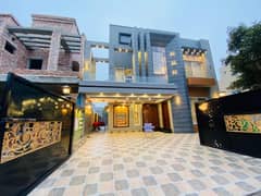 Luxurious Designer 10 Marla Brand New House For Sale In Bahria Town Lahore 0