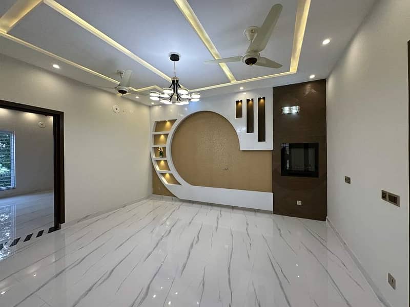 Corner Luxurious Designer 11 Marla Brand New House For Sale In Bahria Town Lahore 15