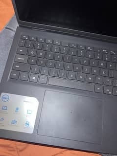 Touch screen DELL Inspiron 15 3000 with box