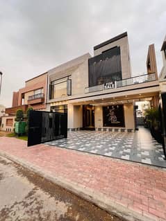 Luxurious Designer 10 Marla Brand New House For Sale In Bahria Town Lahore 0