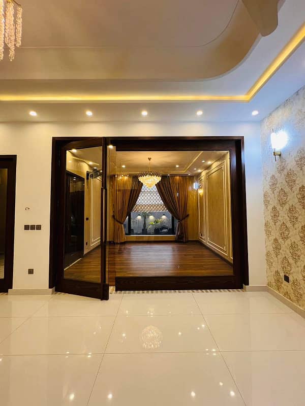 Luxurious Designer 10 Marla Brand New House For Sale In Bahria Town Lahore 19