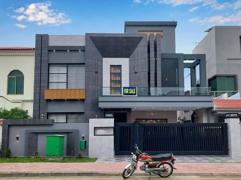 Luxurious Designer 10.66 Marla Brand New House For Sale In Bahria Town Lahore 0