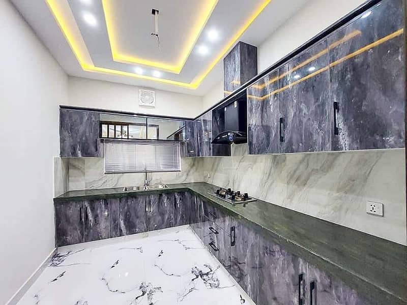 Luxurious Designer 10.66 Marla Brand New House For Sale In Bahria Town Lahore 27