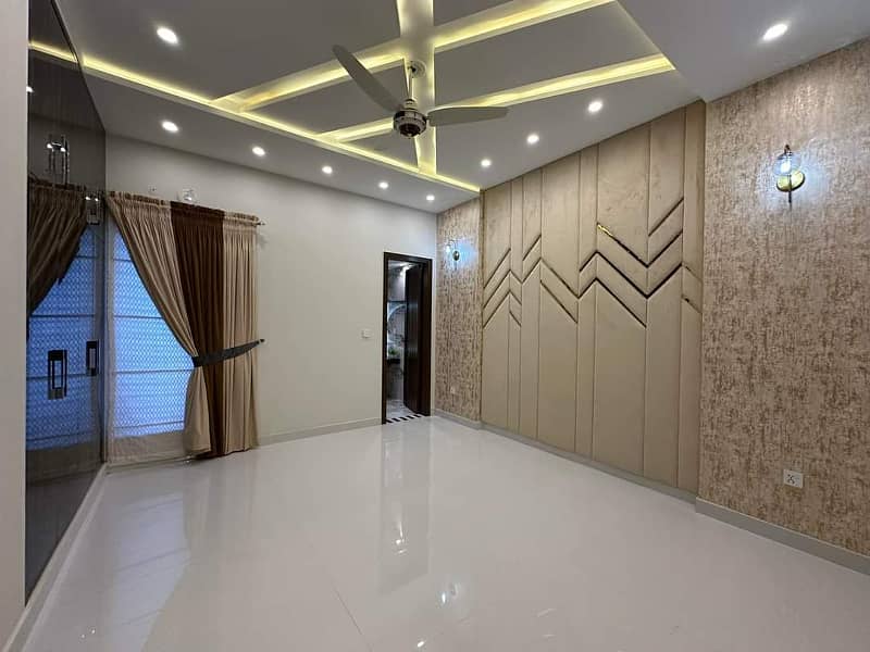 Luxurious Designer 10 Marla Brand New House For Sale In Bahria Town Lahore 16