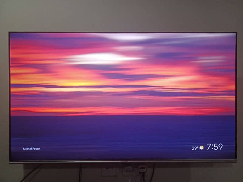 Selling Dawlance 4K UHD Smart TV (55 inch) - with orignal box-warranty 1