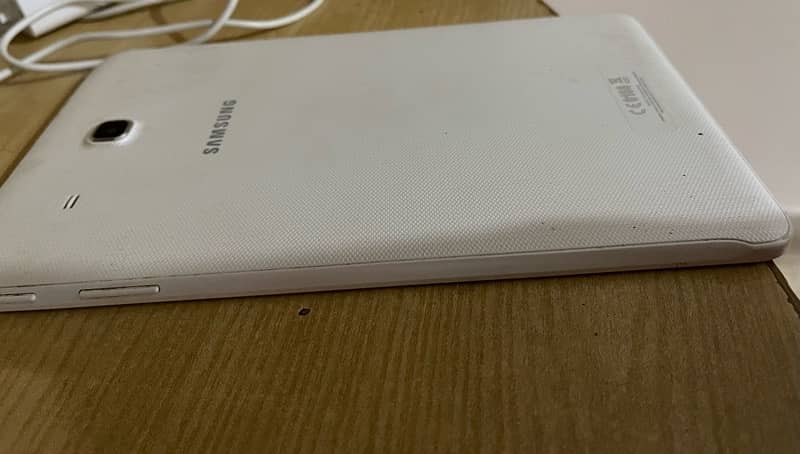 Samsung Galaxy Tab E 5