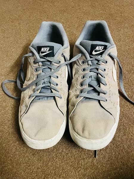 original Nike sneakers 0