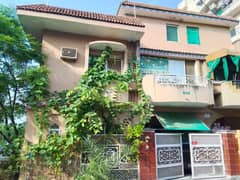 25*40 Corner House for sale in E-11/4 Islamabad Compound. 0334 5174621 0