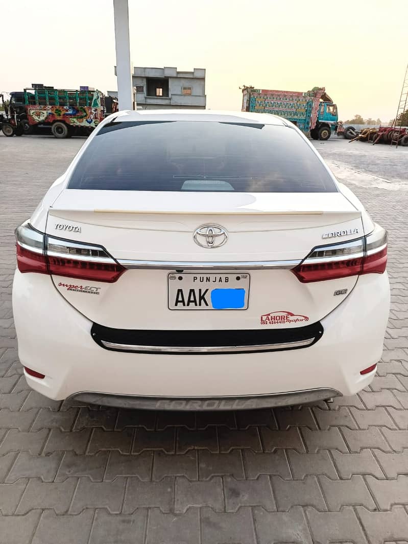 Toyota Corolla GLI 2019 1