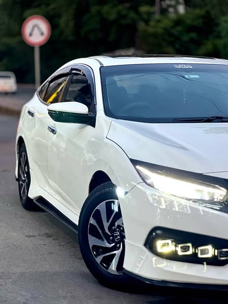 Honda Civic VTi Oriel Prosmatec 2018 1