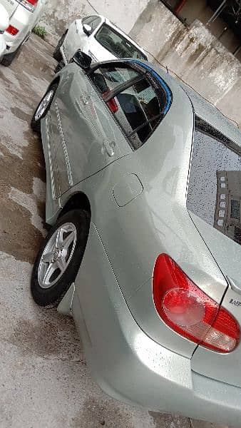 Toyota Corolla Altis 2007 4