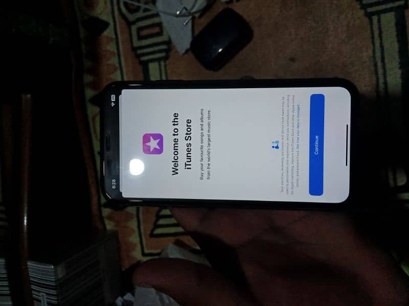 iphone 11 64GB factory unlock 6