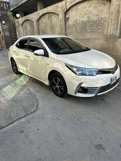 Toyota Corolla GLI 2018 automatic only call 03360523357