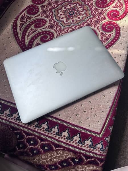 MacBook Pro (Retina, 13-inch,Early 2015) 2