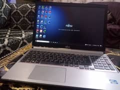 Fujitsu second hand laptop 8 gb RAM 256 Ssd have. .