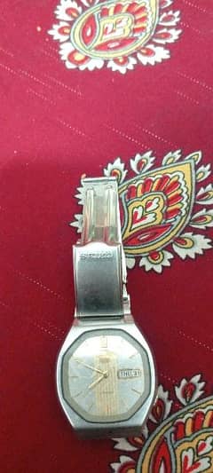 seiko 5 wrist watch