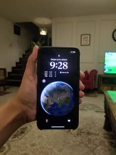 iPhone 11 pro max -
64 GB
- Non PTA 0