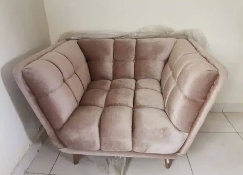 7 Seater Simple/Elegant Sofa Set 1