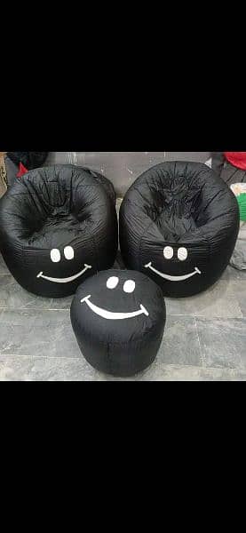 Smiley bean bag sofas 4