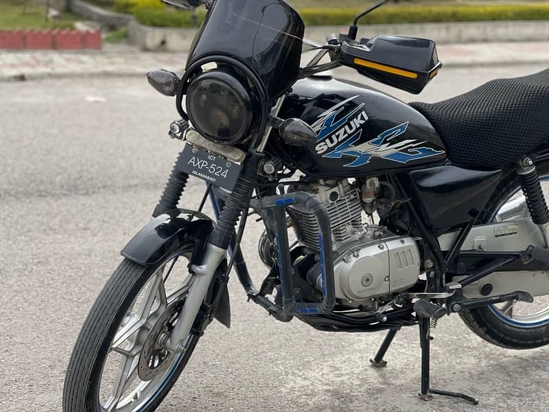 Suzuki GS150 SE 2019 8