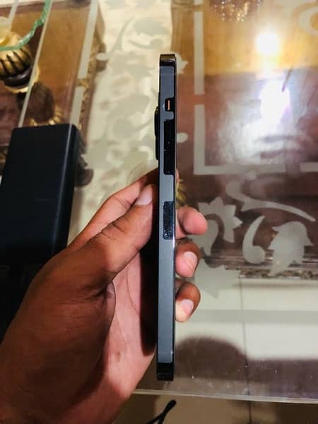 IPhone 14pro max 128gb (call 03493546726) 4