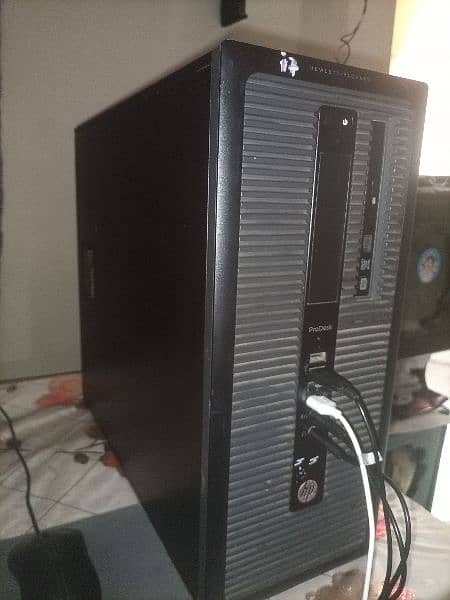 PC With Complete Setup 1