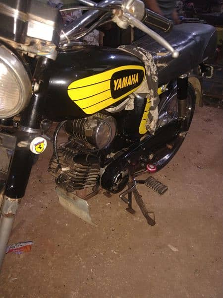 Yamaha 100 cc lo chalao koi Kam ni ha 3