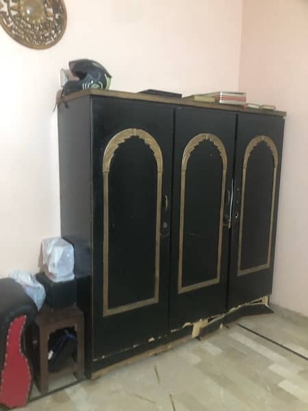 Wooden Cupboard 3 Doors 4