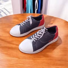 Beautiful Good as New Endure Sneakers