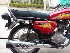 Honda 125 for sale 2021 model golden num Islamabad registered