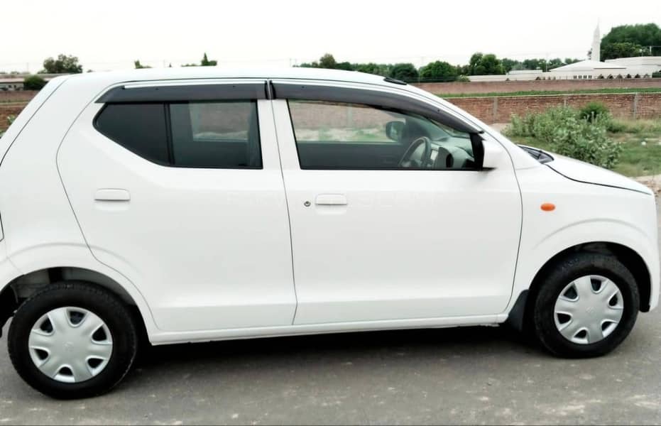 Suzuki Alto 2023 VXL AGS 1