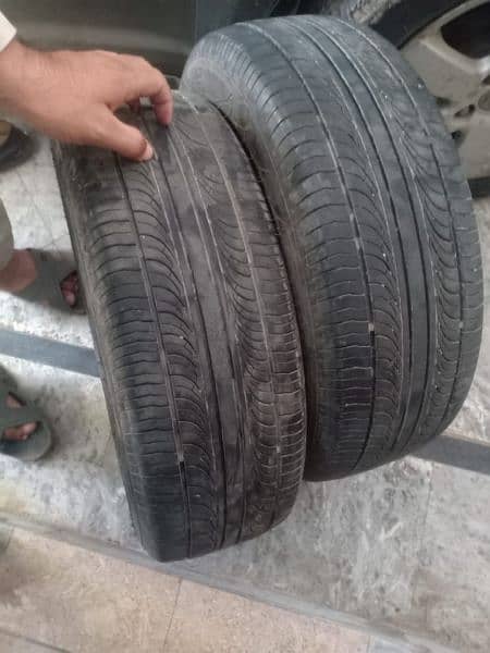 185_60_15r original Yaris tyres 2