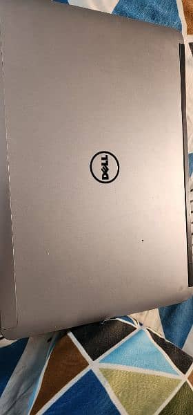 Dell Latitude E6640 1