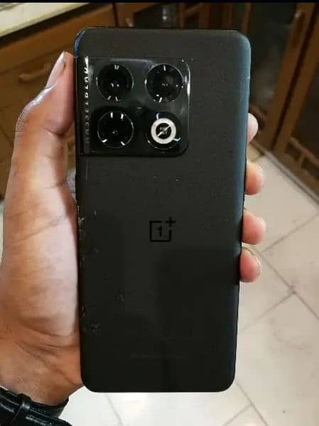 one plus 10 pro 5g 1