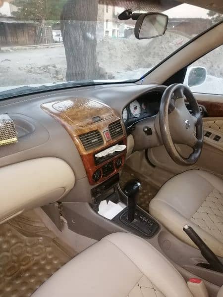 Nissan Sunny 2005 4