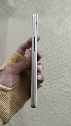 Oppo A57m 2/32 GB mobile off hay due to Battery Issue 0