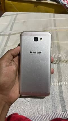 Smasung J5 prime 0