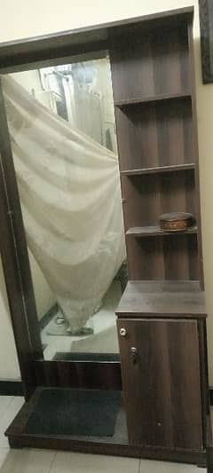 dressing table