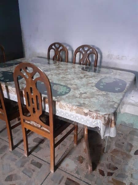 Dining Table With 5 Chairs 3