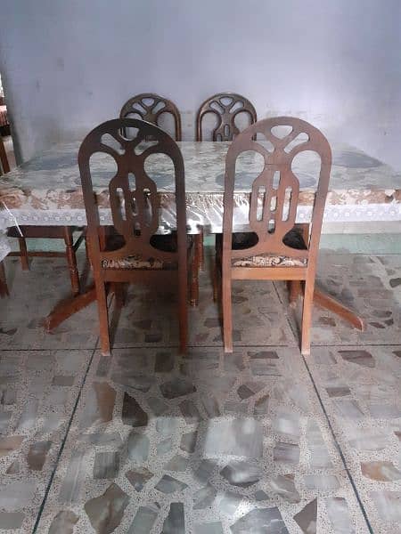 Dining Table With 5 Chairs 4