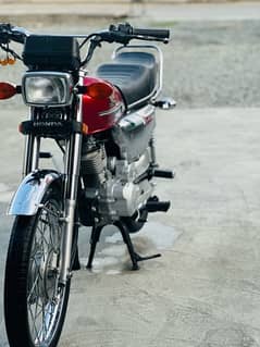 Honda 125 speciel edition 0