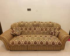 7 seater sofa set.